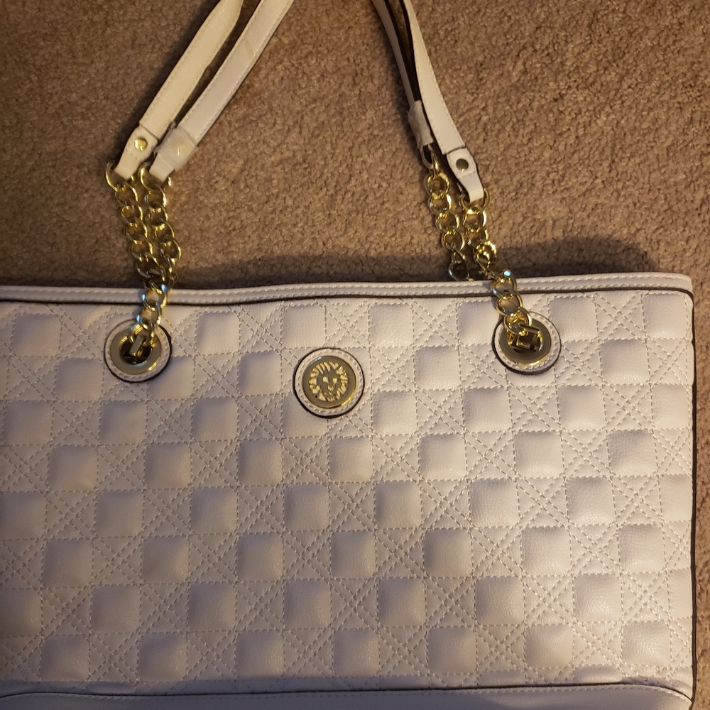 Anne Klein Quilted White Tote with Gold Chain Handles - Picture 4 of 6